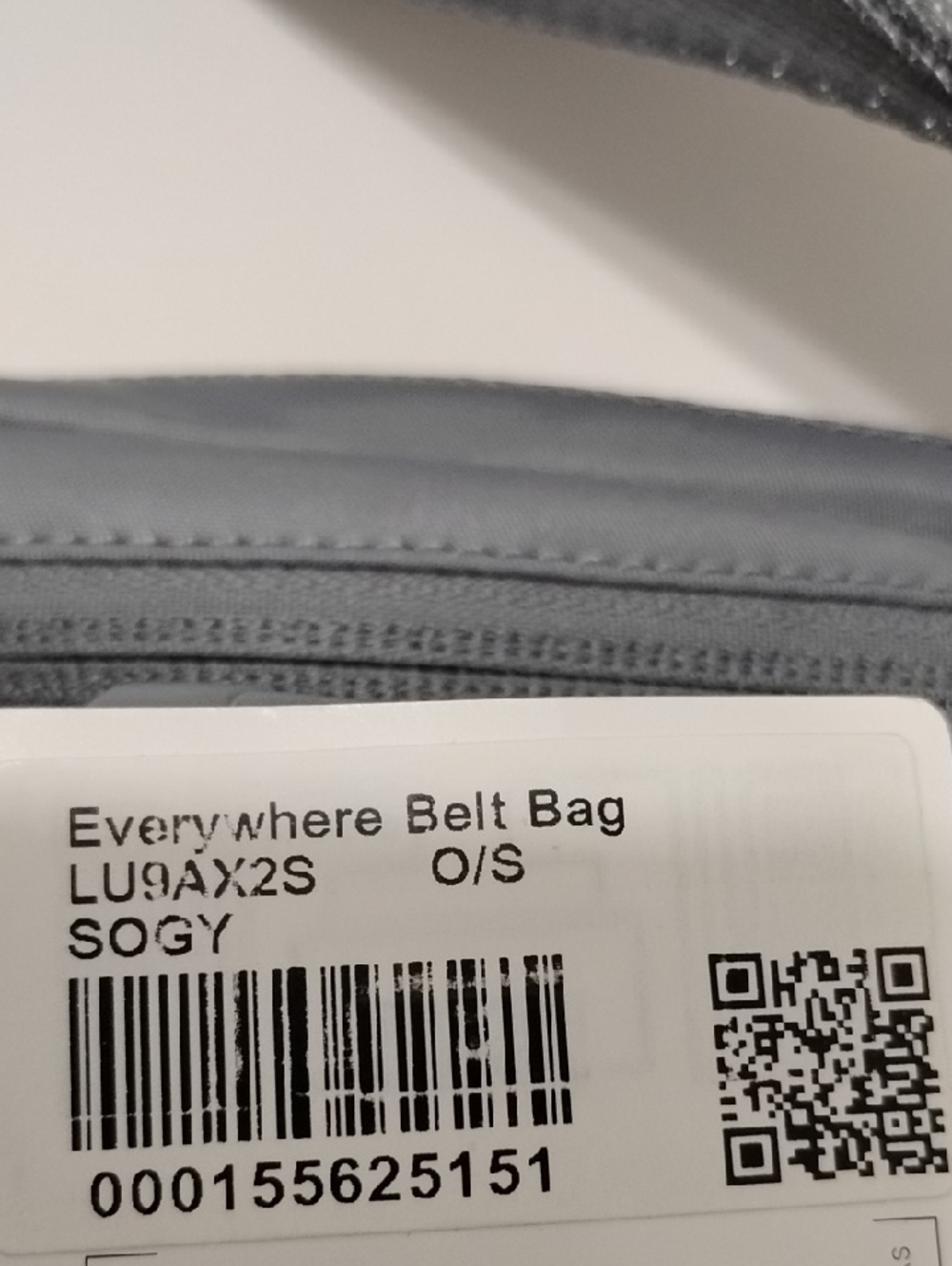 lululemon athletica Small Crossbody Pouch in Gray - Picture 4 of 8